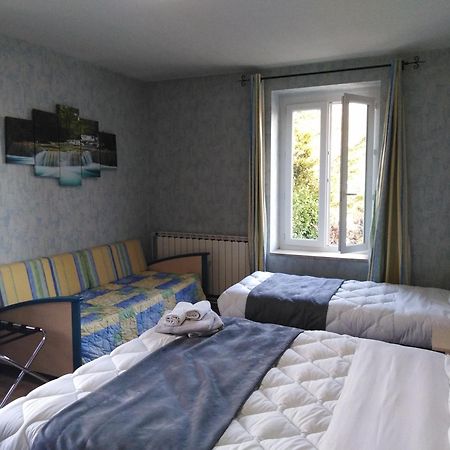 Logis Hotel Des Voyageurs Restaurant La Bonne Tabl'Hay Livron-sur-Drôme المظهر الخارجي الصورة