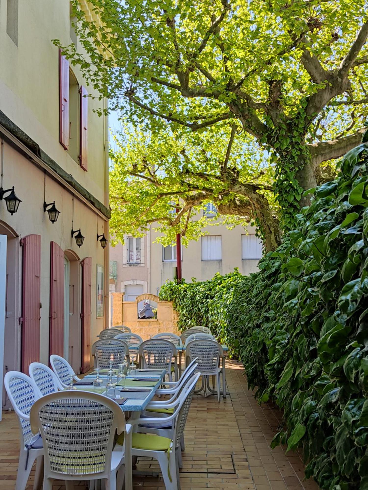 Logis Hotel Des Voyageurs Restaurant La Bonne Tabl'Hay Livron-sur-Drôme المظهر الخارجي الصورة