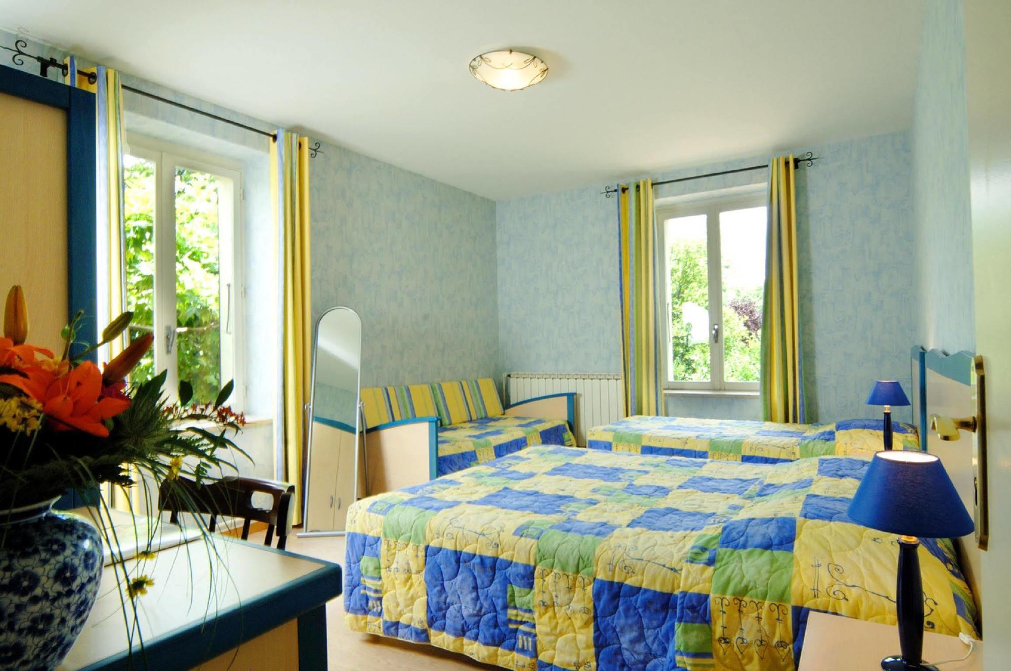 Logis Hotel Des Voyageurs Restaurant La Bonne Tabl'Hay Livron-sur-Drôme المظهر الخارجي الصورة