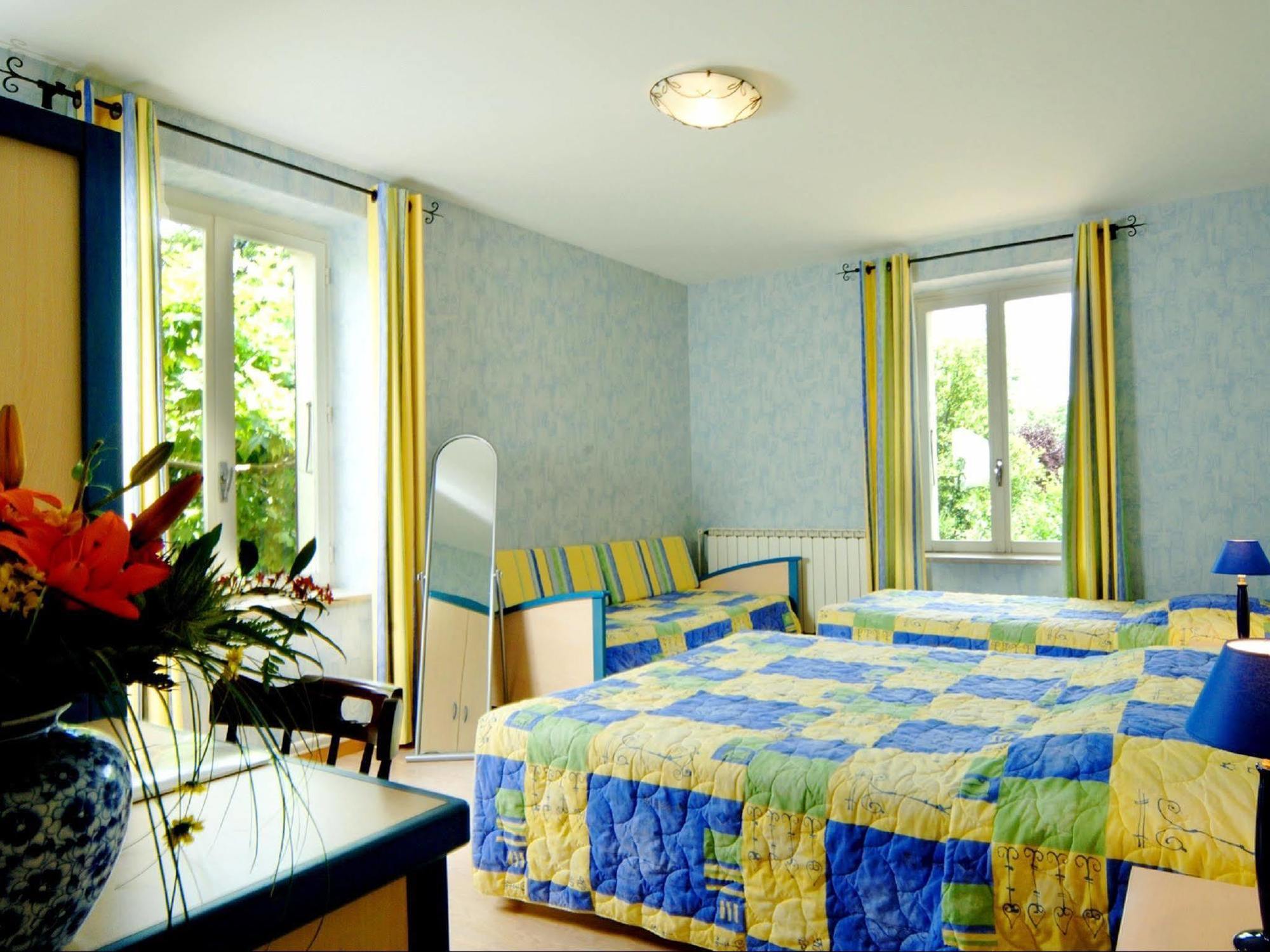 Logis Hotel Des Voyageurs Restaurant La Bonne Tabl'Hay Livron-sur-Drôme المظهر الخارجي الصورة